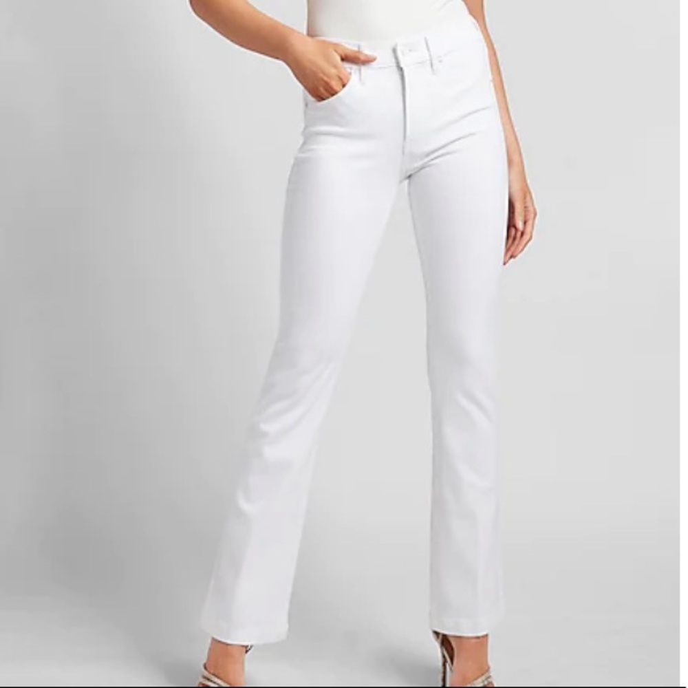 Express White Skyscraper Bootcut Jeans, Size 2R